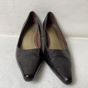 Westies Women Closed Toe Kitten Heel Pump Shoe Brown Animal Print Vintage Size 7